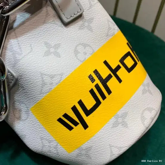 Aaa replica bags BAG LOUIS NANO CHALK VUITTON 0616